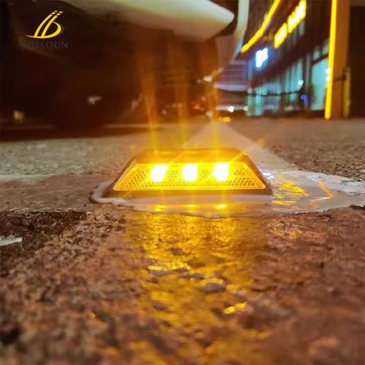 satın al Yol Trafiği Güvenliği Uyarısı İçin Alüminyum LED Güneş Yol Çubukları Çevrimiçi üretim
